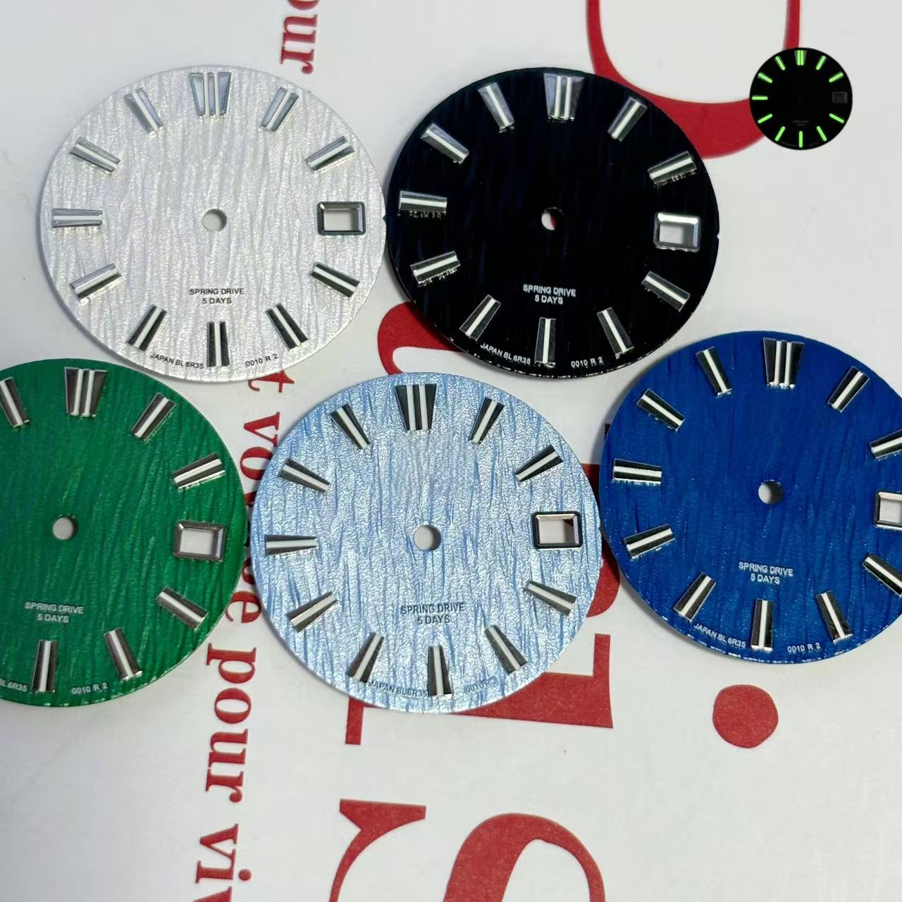 Reel Case - 28.5mm Green Luminous Calendar Mechanical Watch