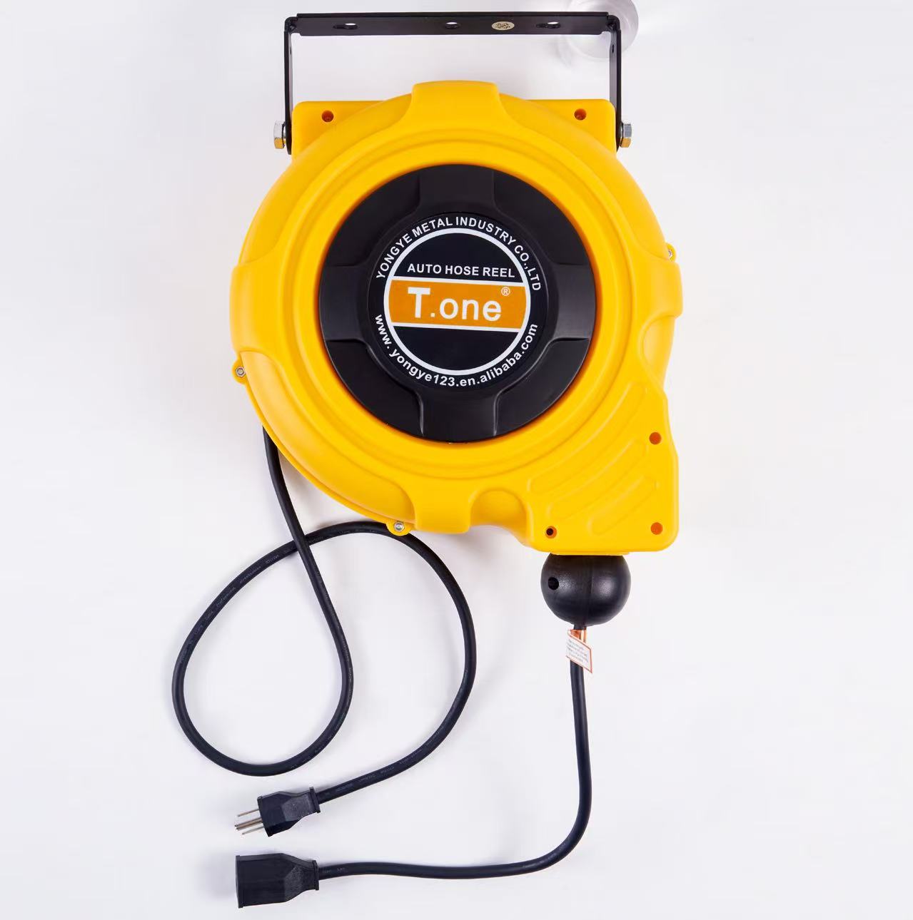 Wall Mounted Automatic Retract - огляд і ціна Electric Reel